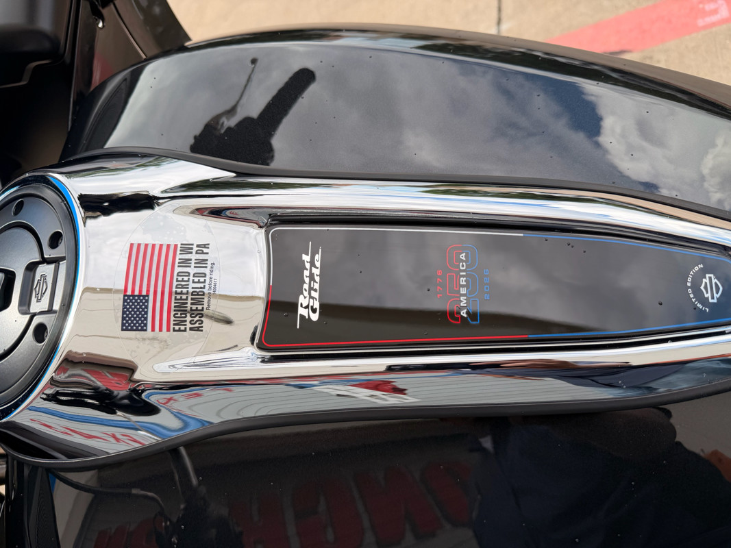 Road Glide®