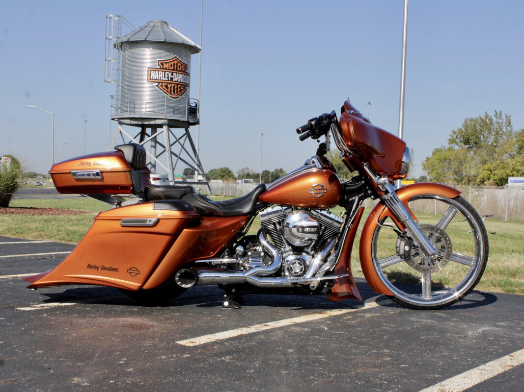 Street Glide®