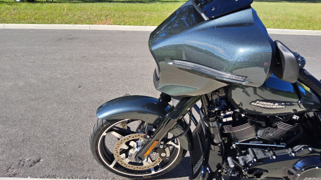 Street Glide®