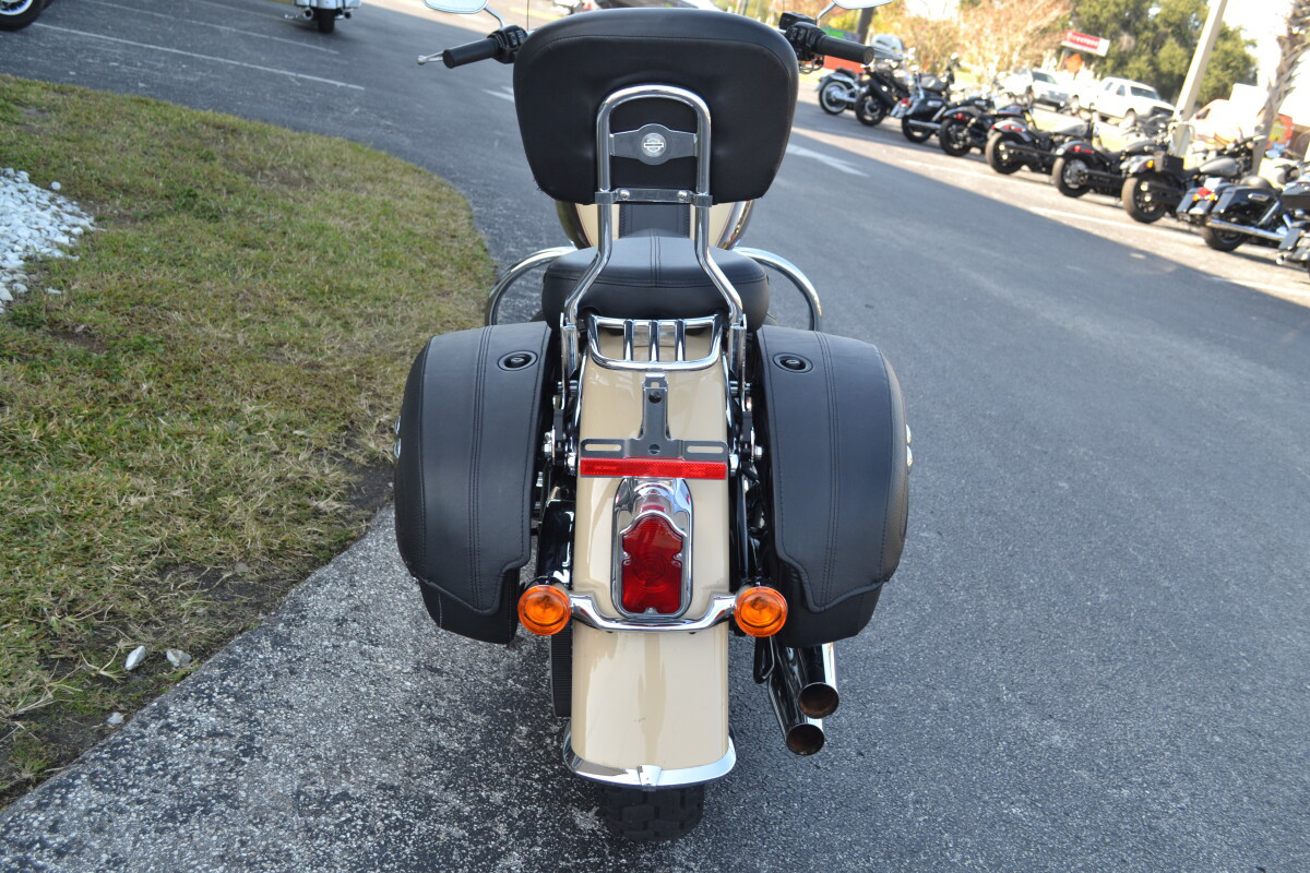 Softail® Deluxe