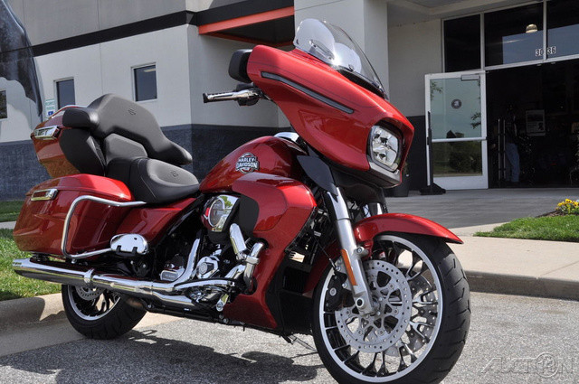 Street Glide® Limited