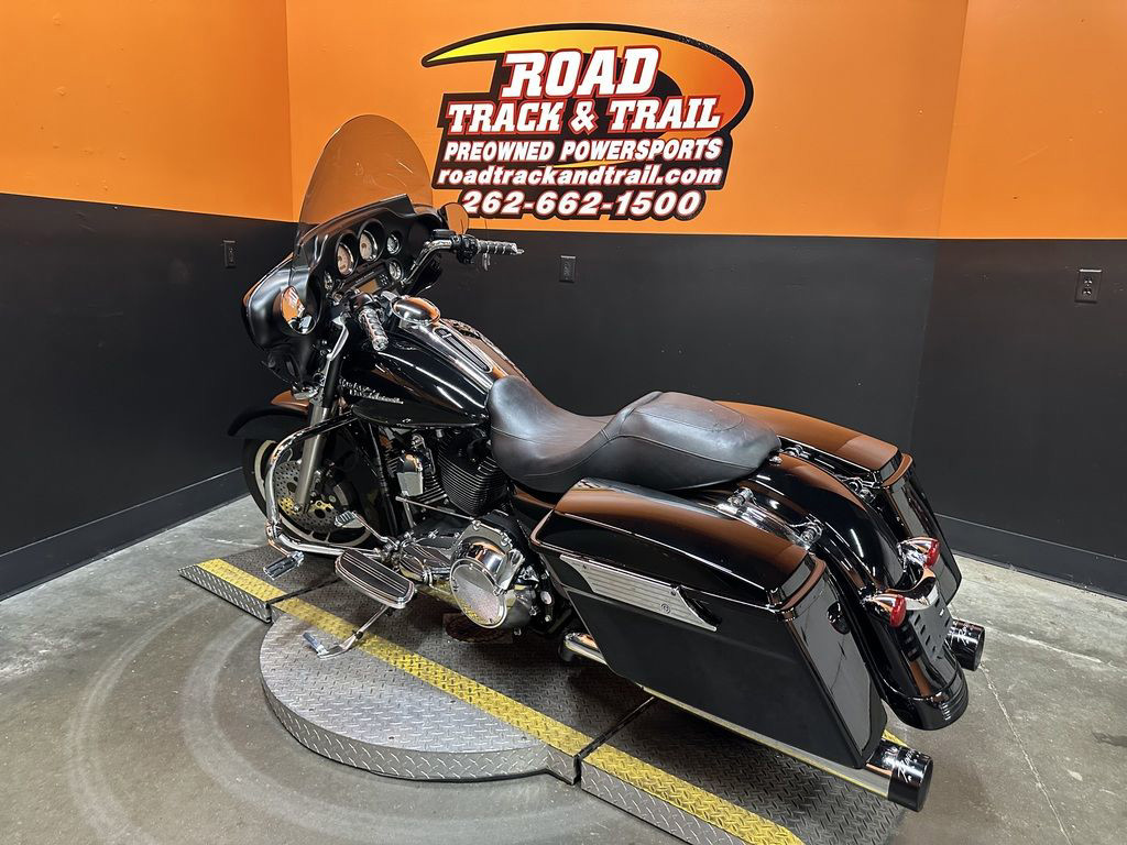 Street Glide®