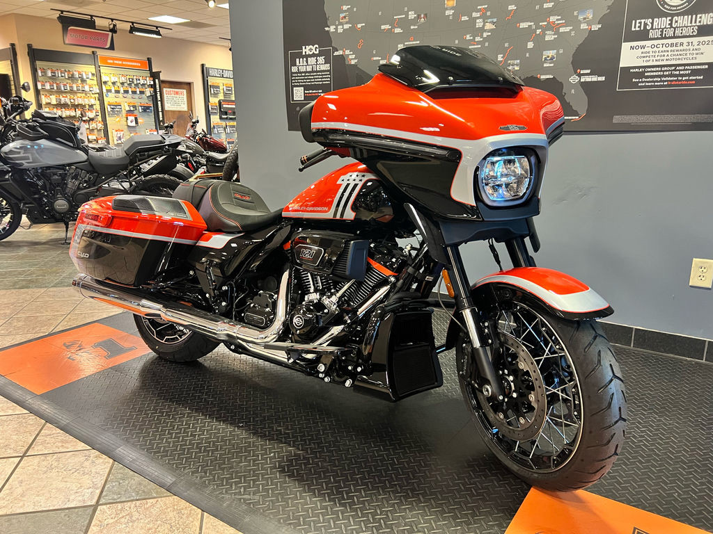 CVO® Street Glide®