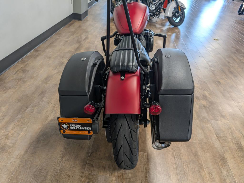 Softail® Street Bob®