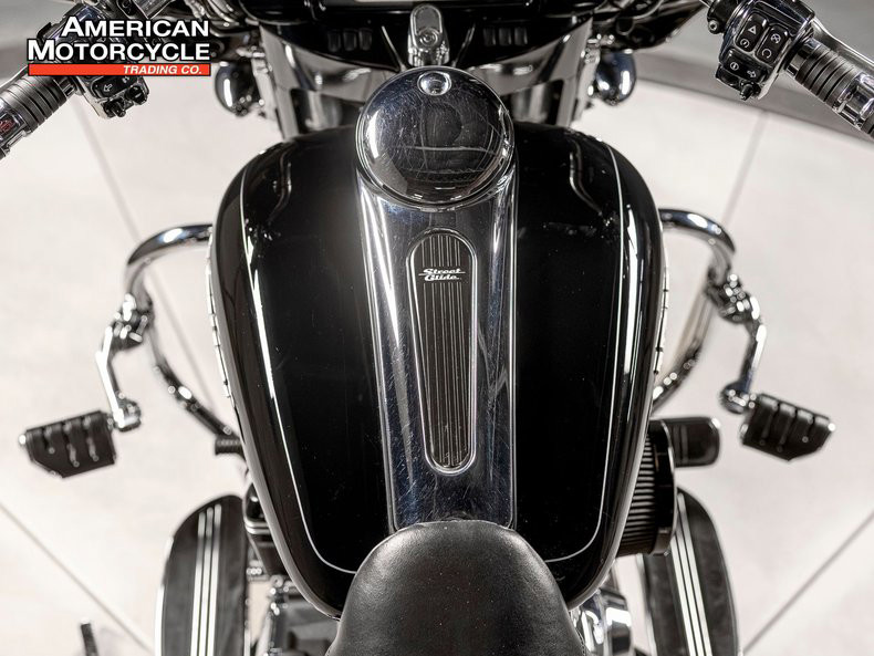 Street Glide® Special
