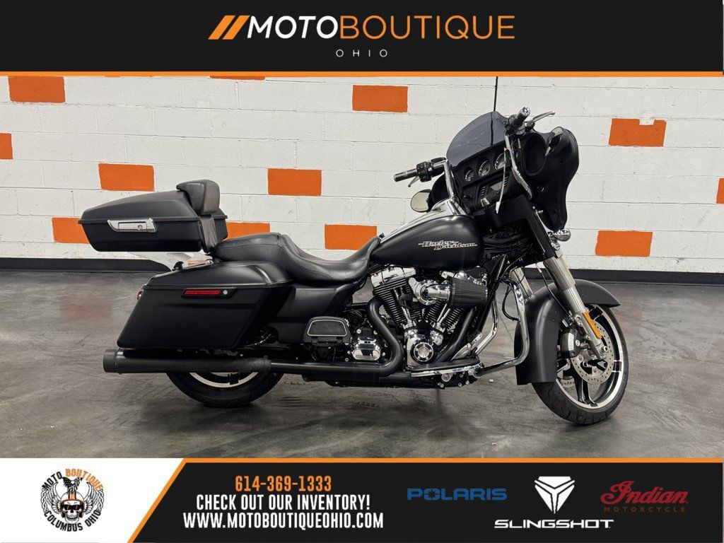 Street Glide®