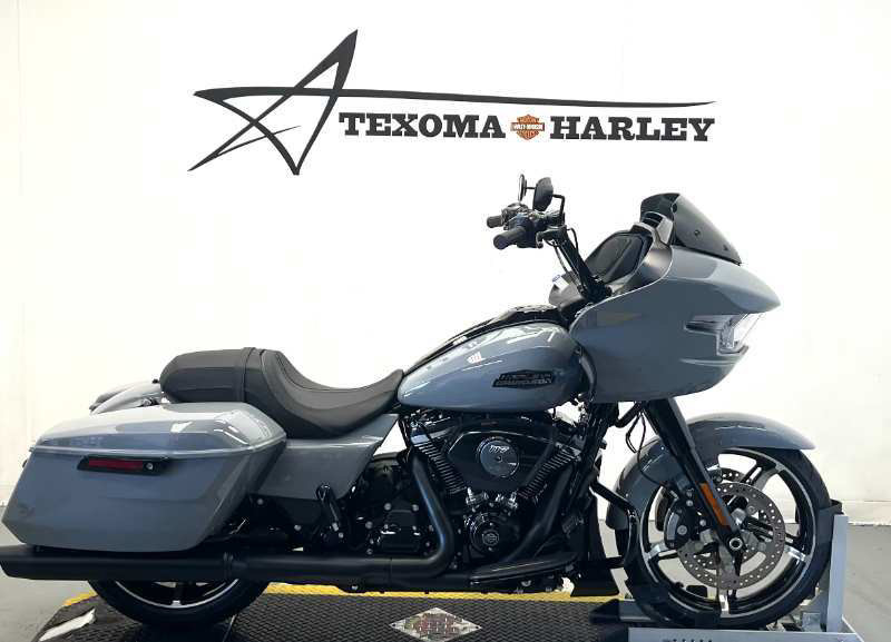 Road Glide®