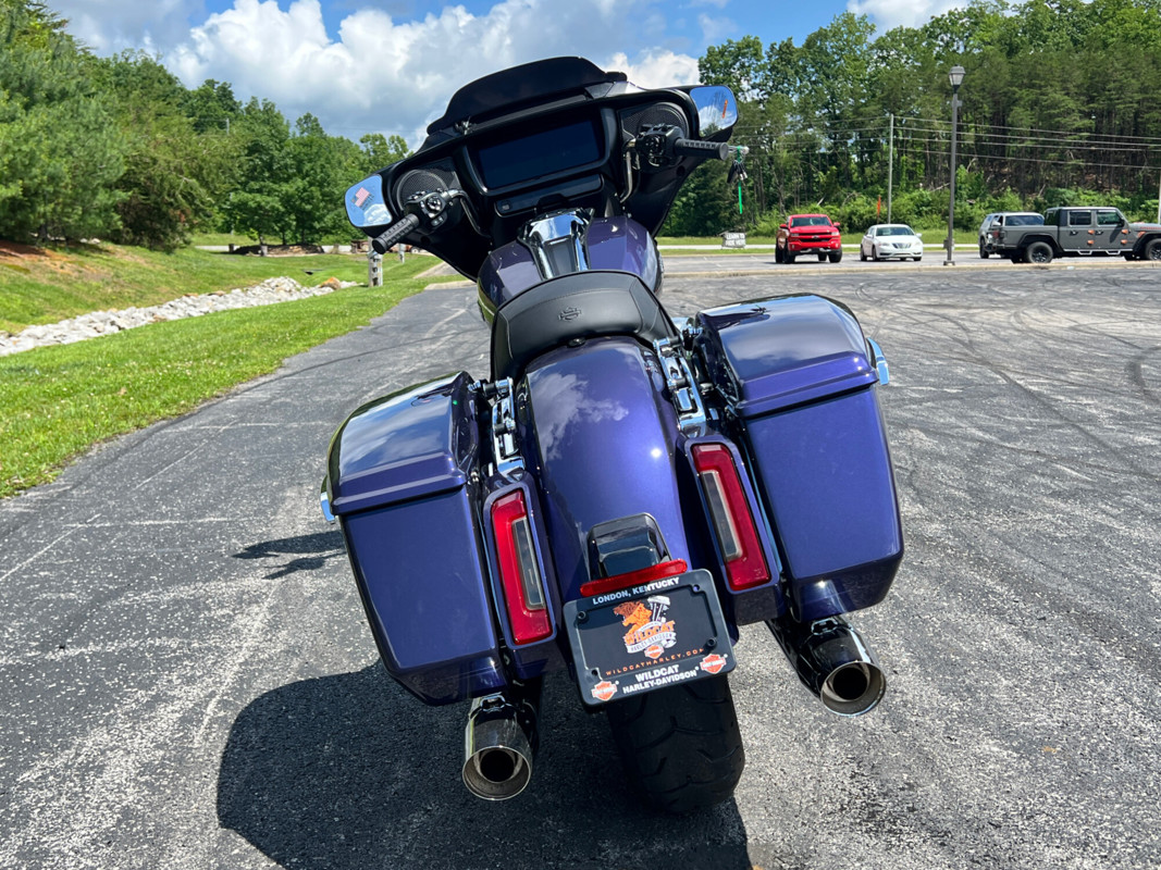 Street Glide®