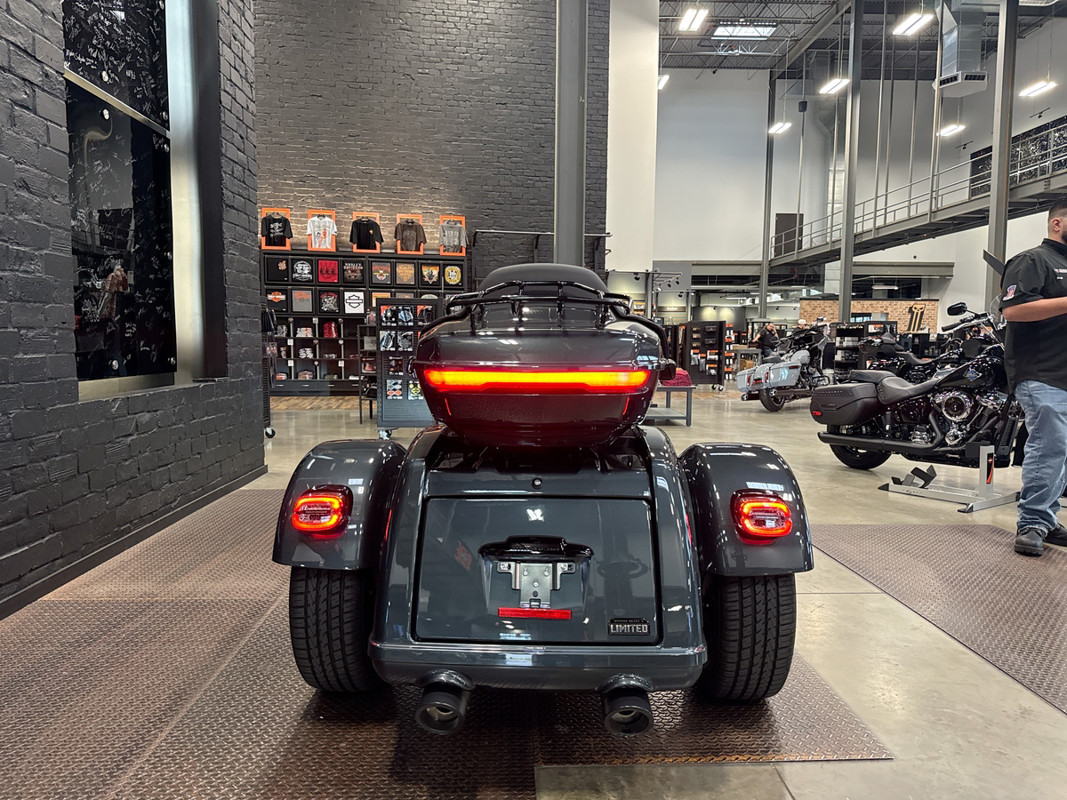 Street Glide® 3 Limited