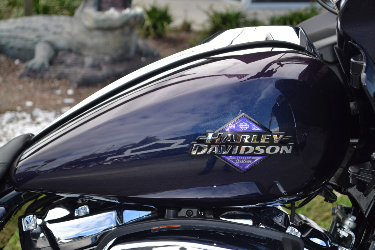 Road Glide®