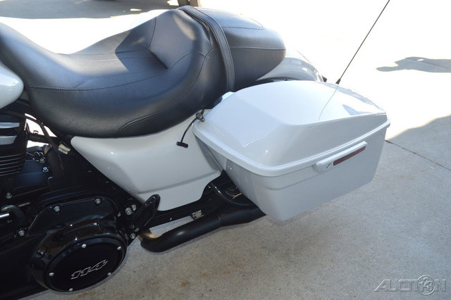 Street Glide® Special