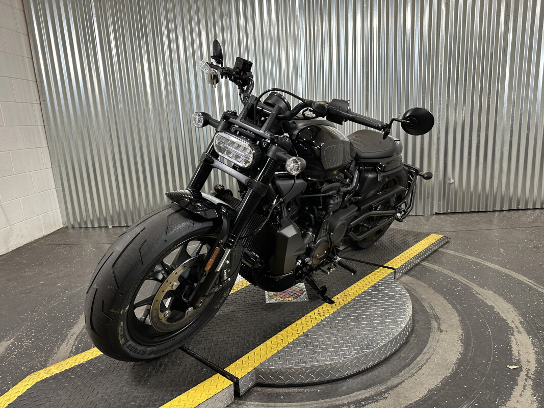 Sportster® S