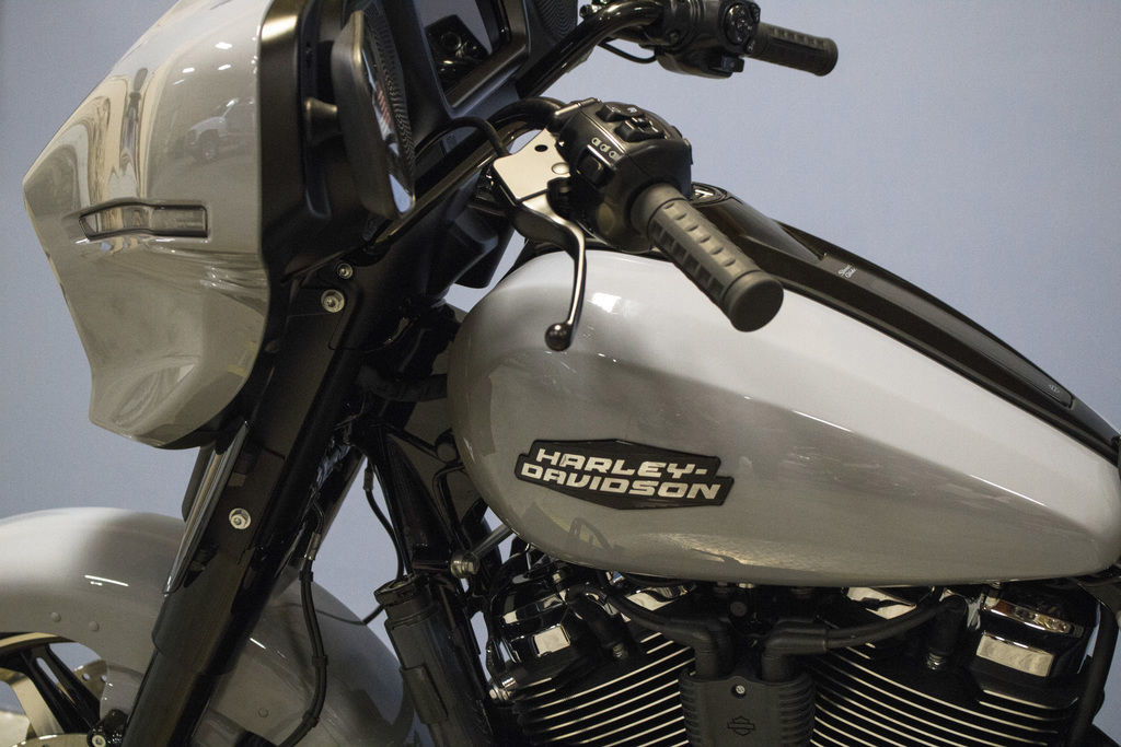 Street Glide®