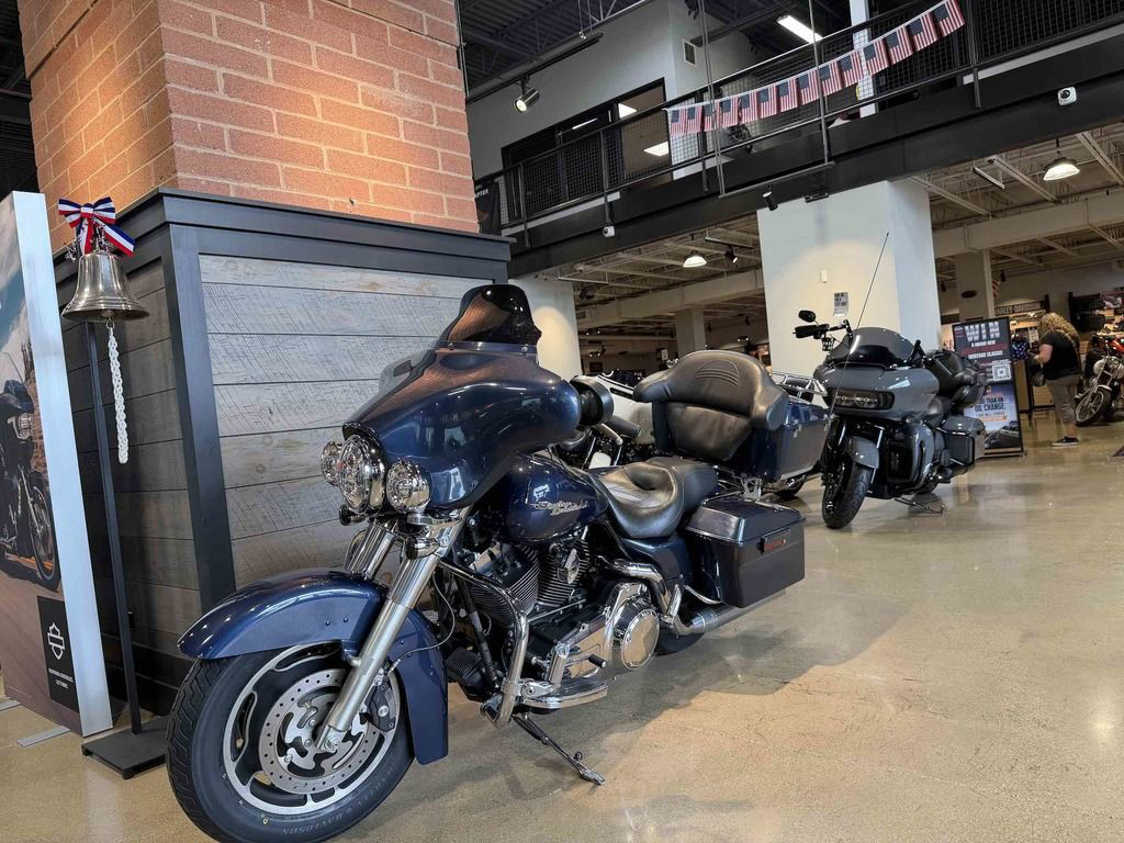 Street Glide®