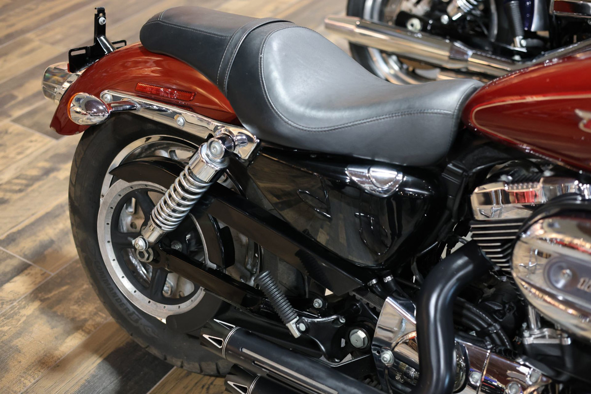 Sportster® 1200 Custom 