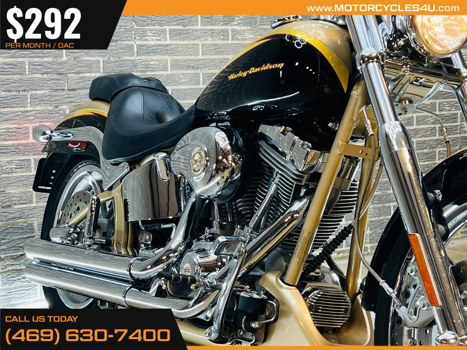 Screamin' Eagle® Softail® Deuce