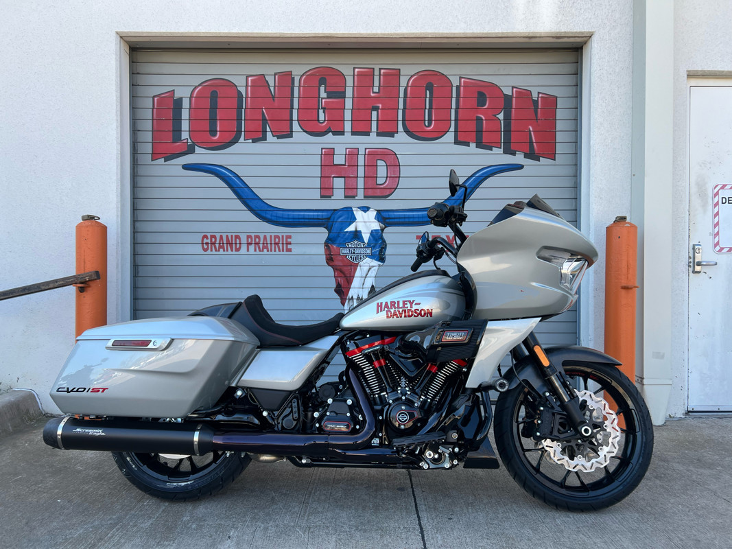 CVO® Road Glide® ST