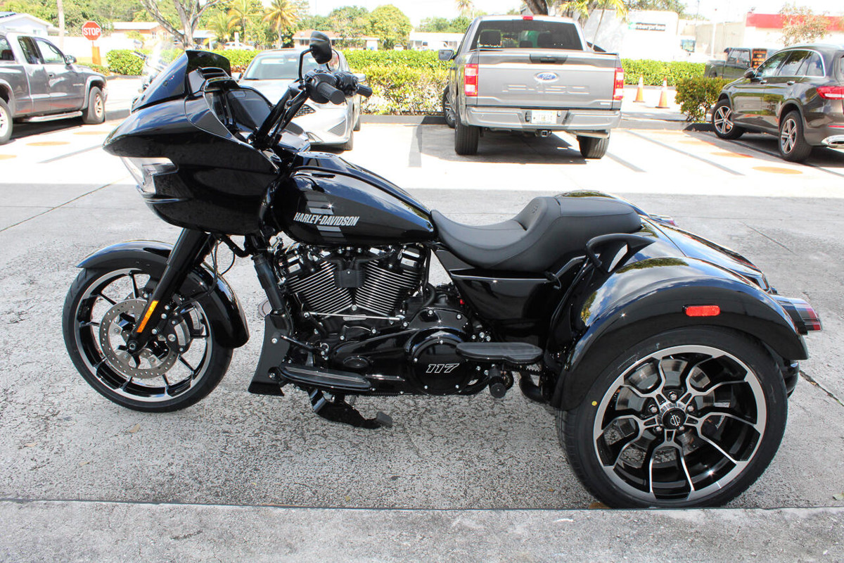 Road Glide® 3