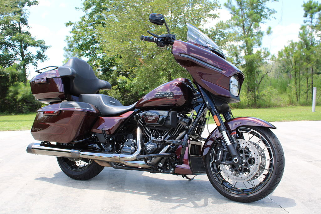 CVO® Street Glide®
