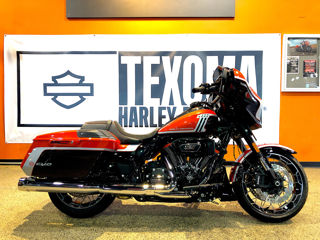 CVO® Street Glide®