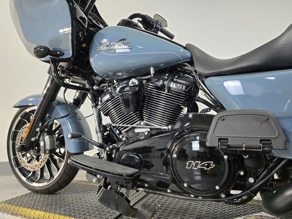 Road Glide® 3