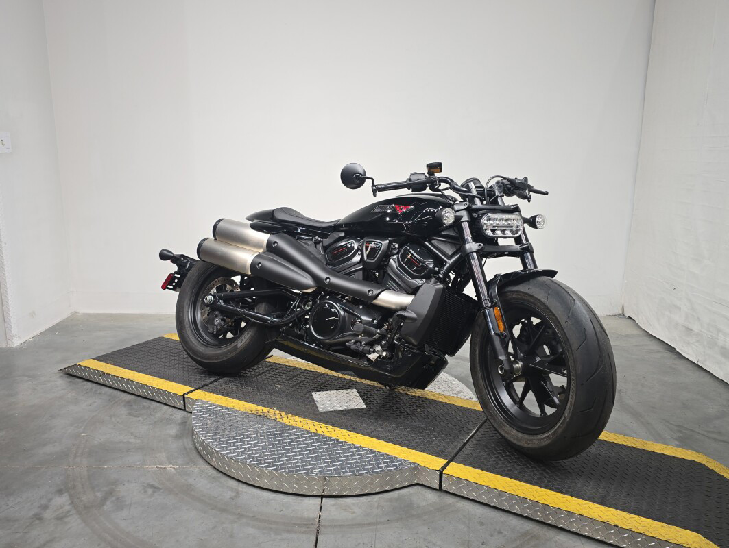 Sportster® S