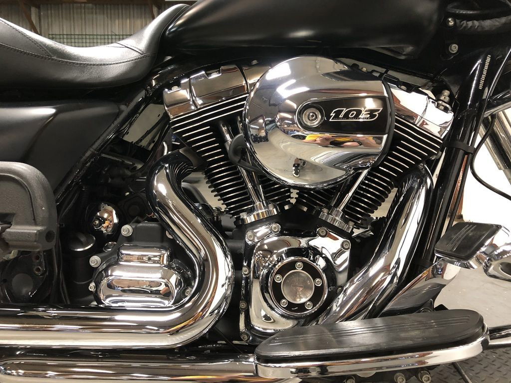 Road Glide®