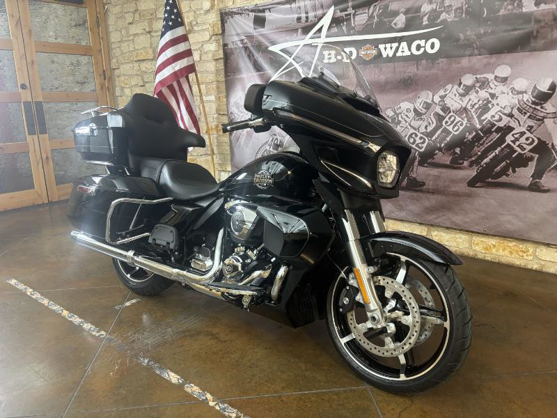 Street Glide® Ultra