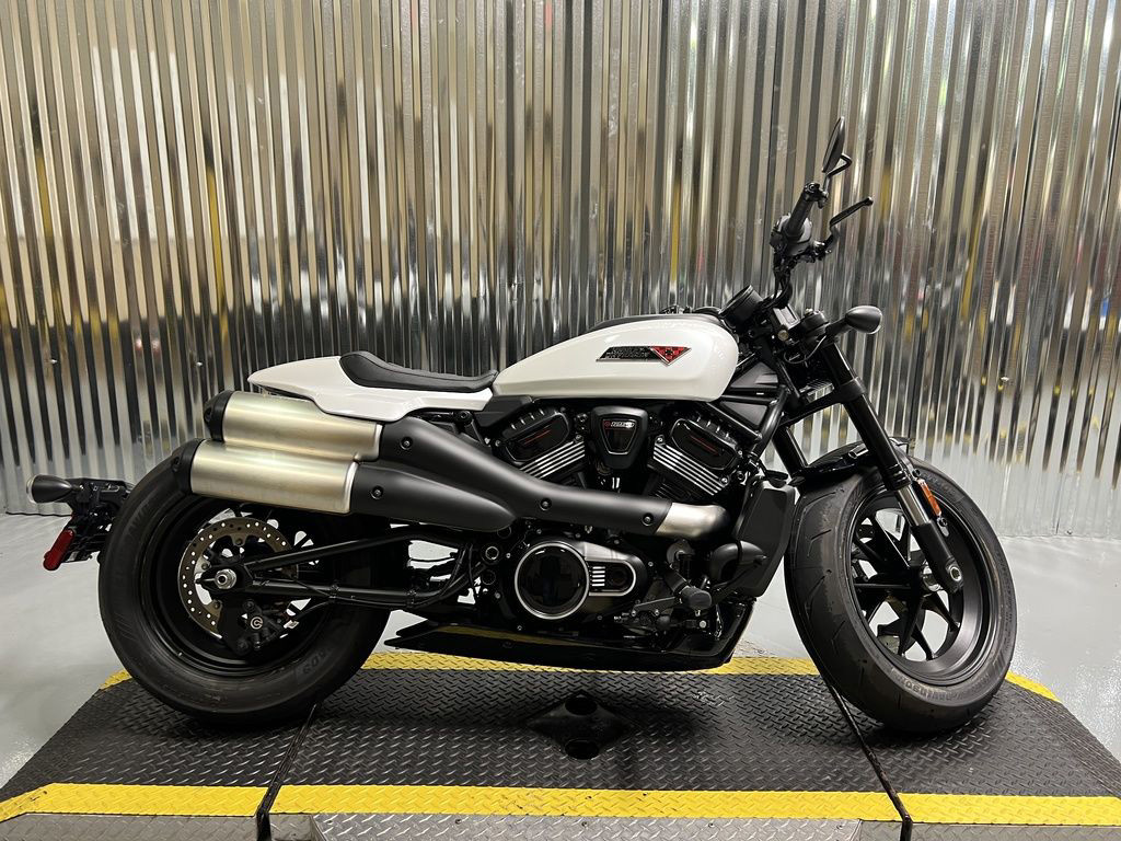 Sportster® S