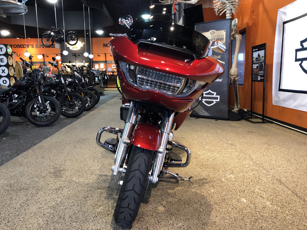 Road Glide®