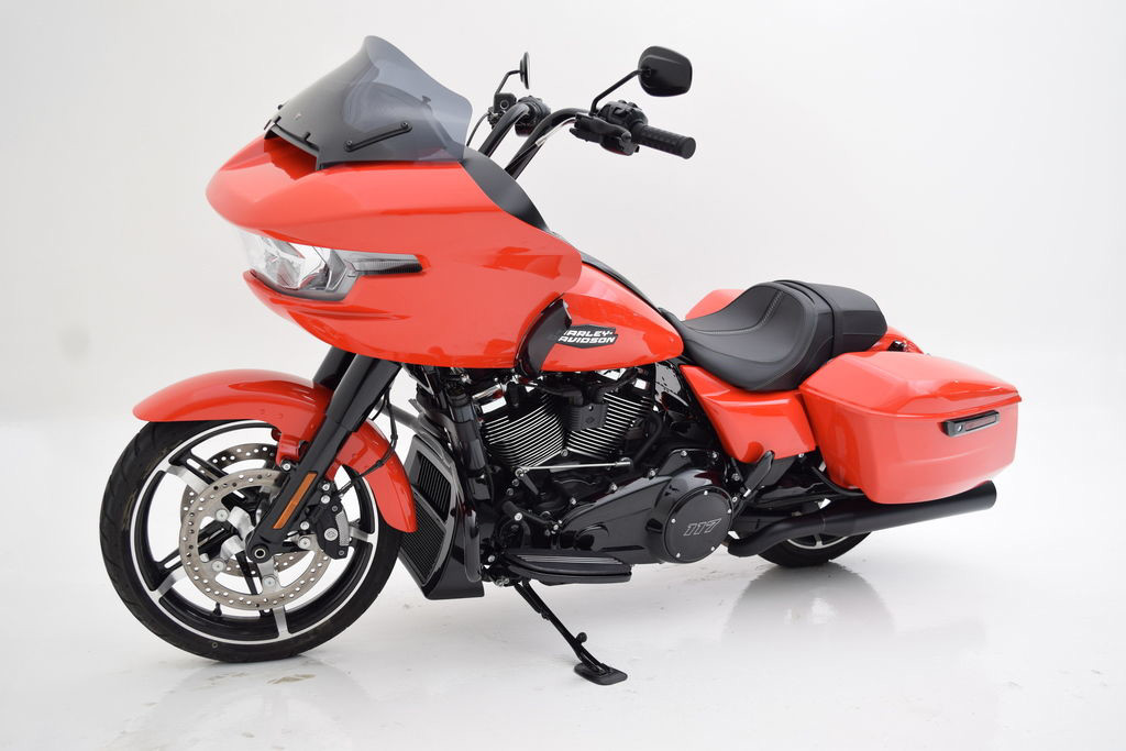Road Glide®