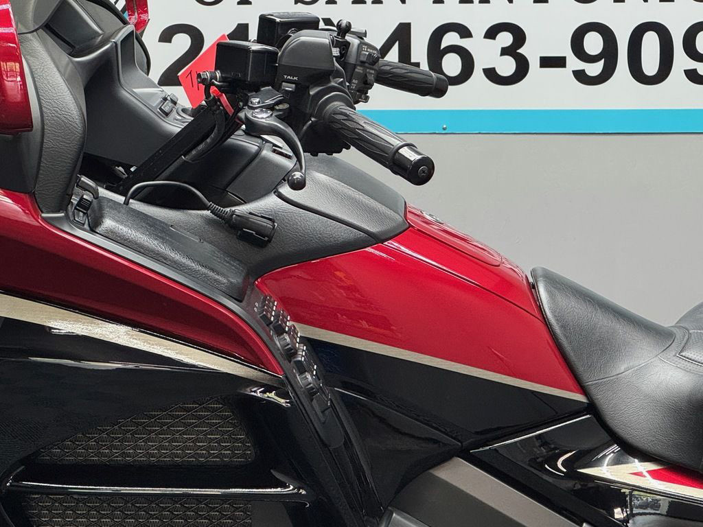 Gold Wing® Audio Comfort