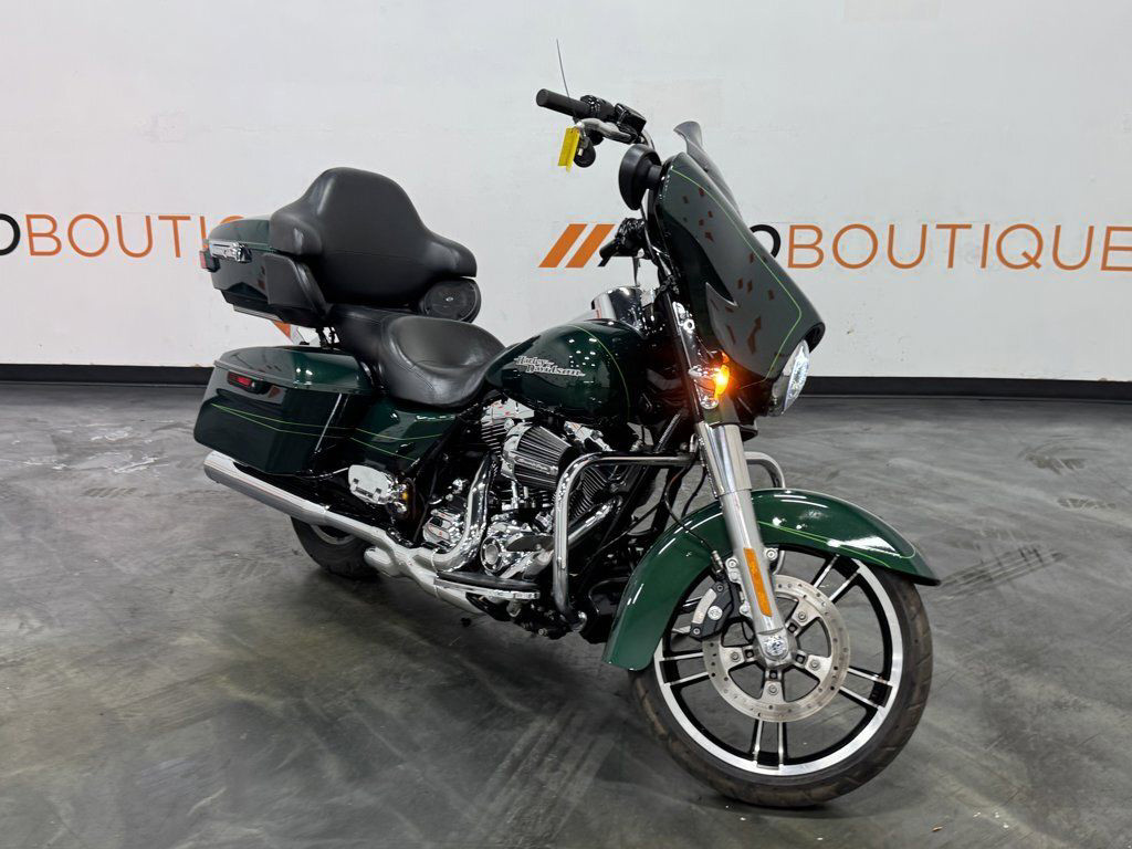 Street Glide® Special