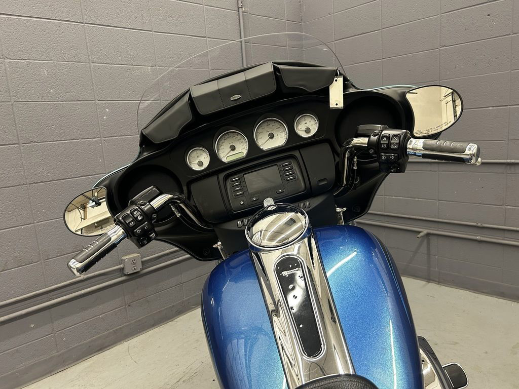 Street Glide®