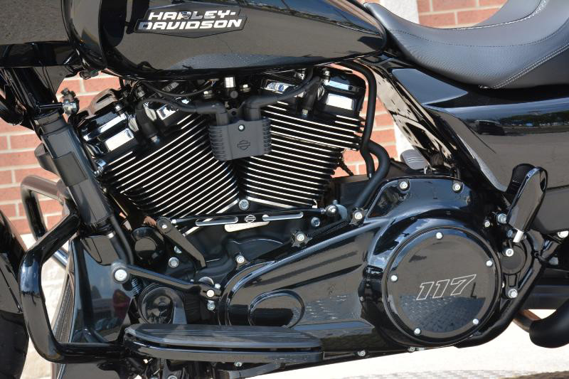 Road Glide®