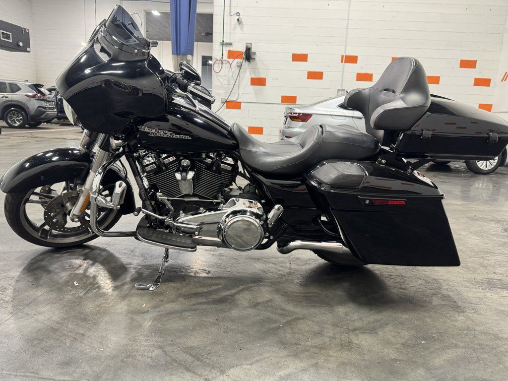 Street Glide® Special