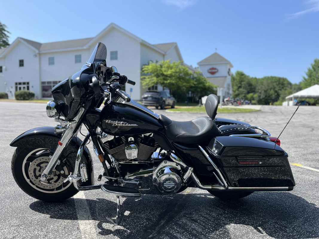 Street Glide®