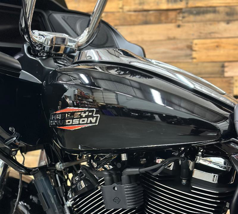 Road Glide®