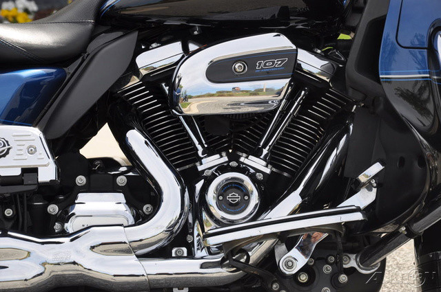 Electra Glide® Ultra® Limited 115th Anniversary