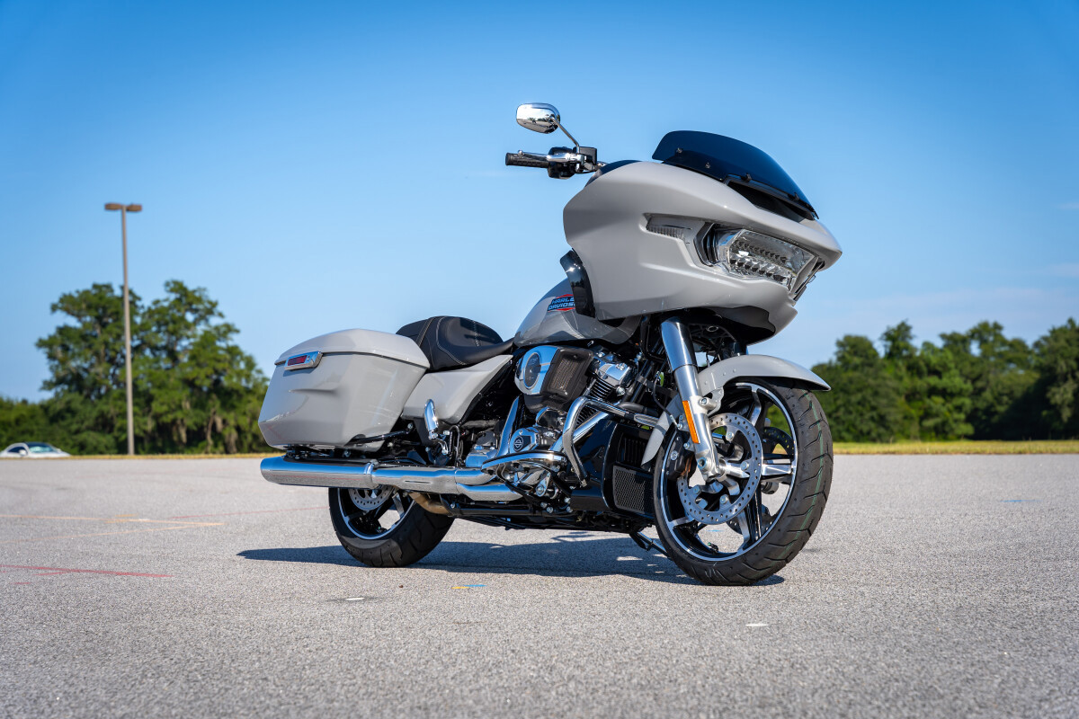Road Glide®