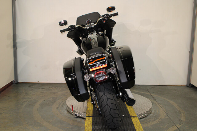 Low Rider® ST