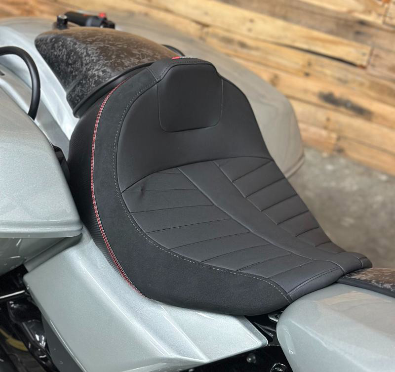 CVO® Road Glide®
