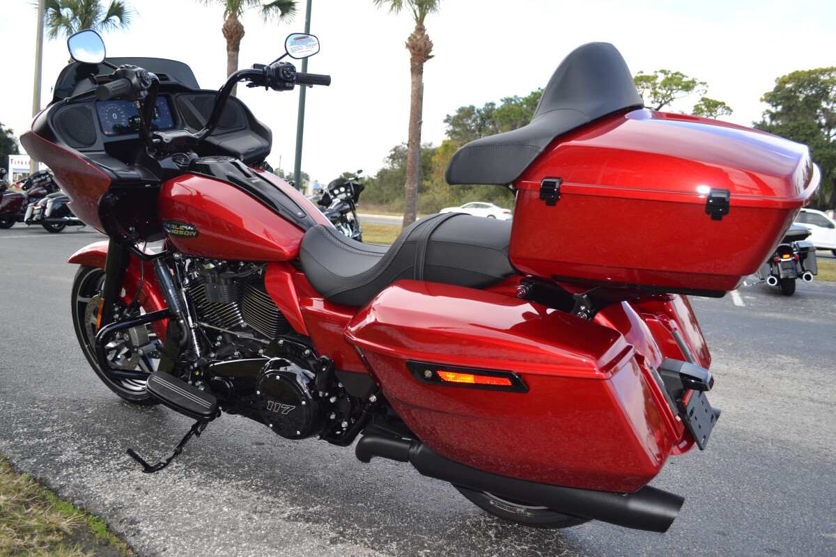 Road Glide®