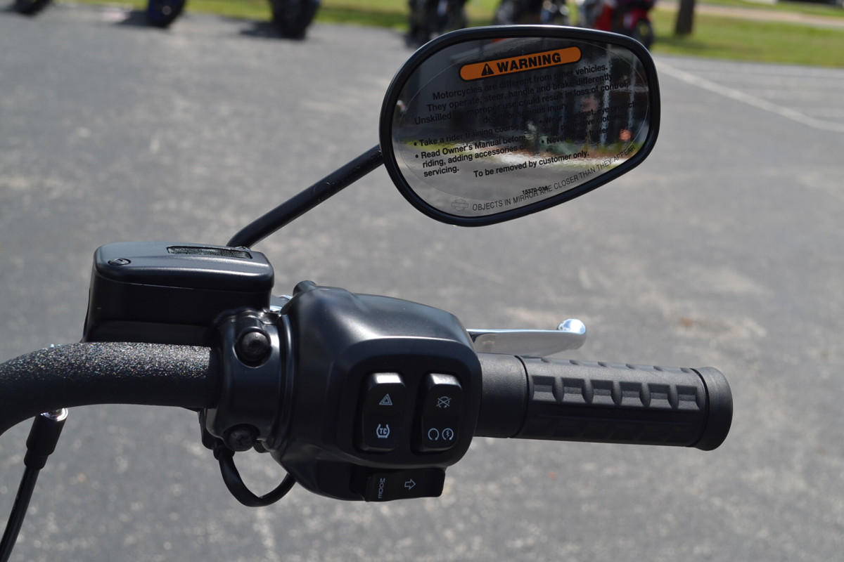 Street Bob®