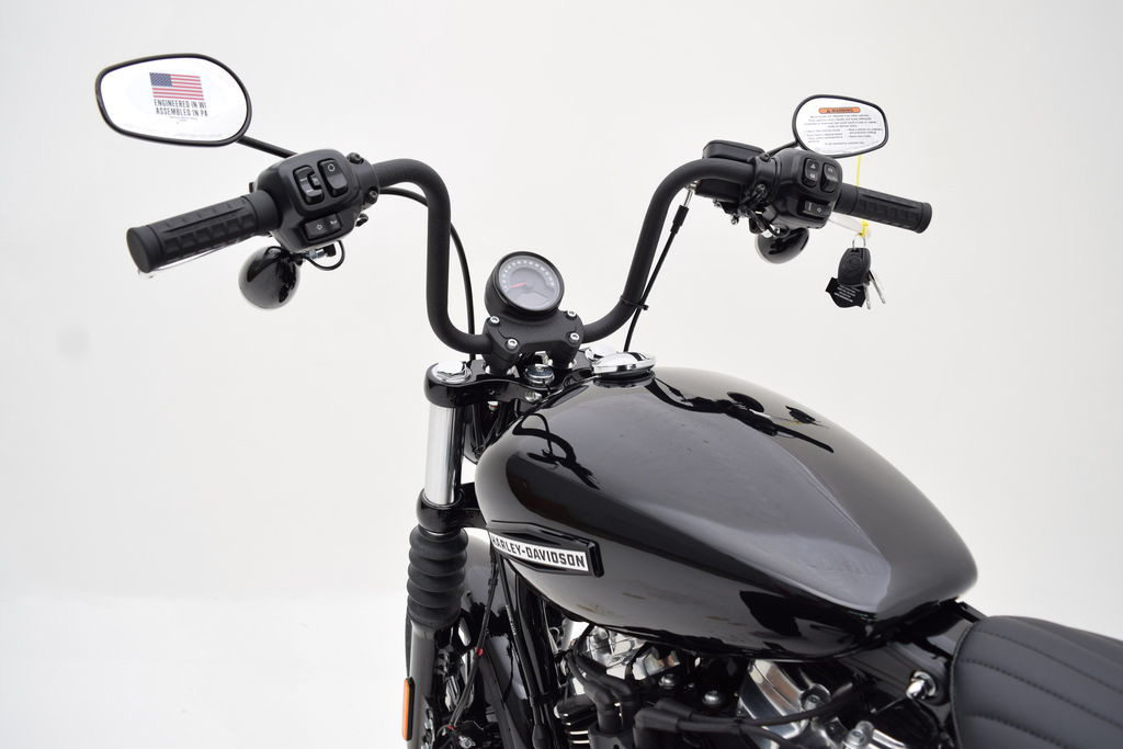 Street Bob®