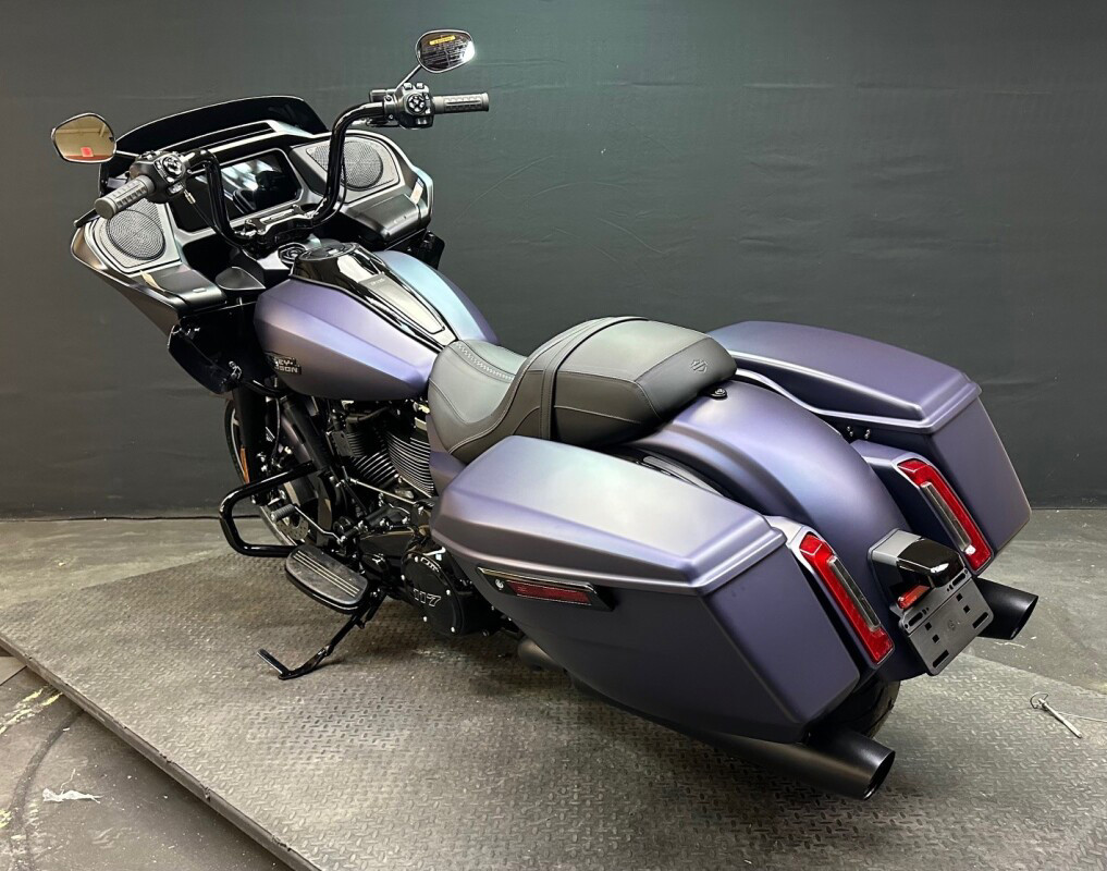 Road Glide®
