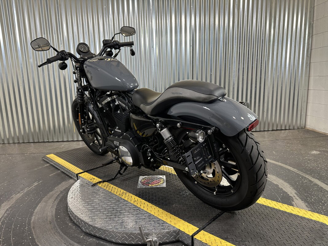 Iron 883®