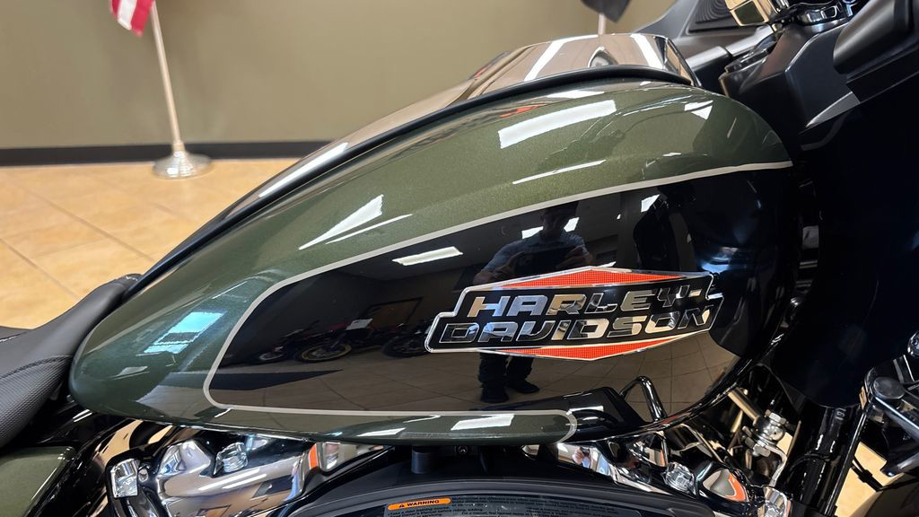 Road Glide®