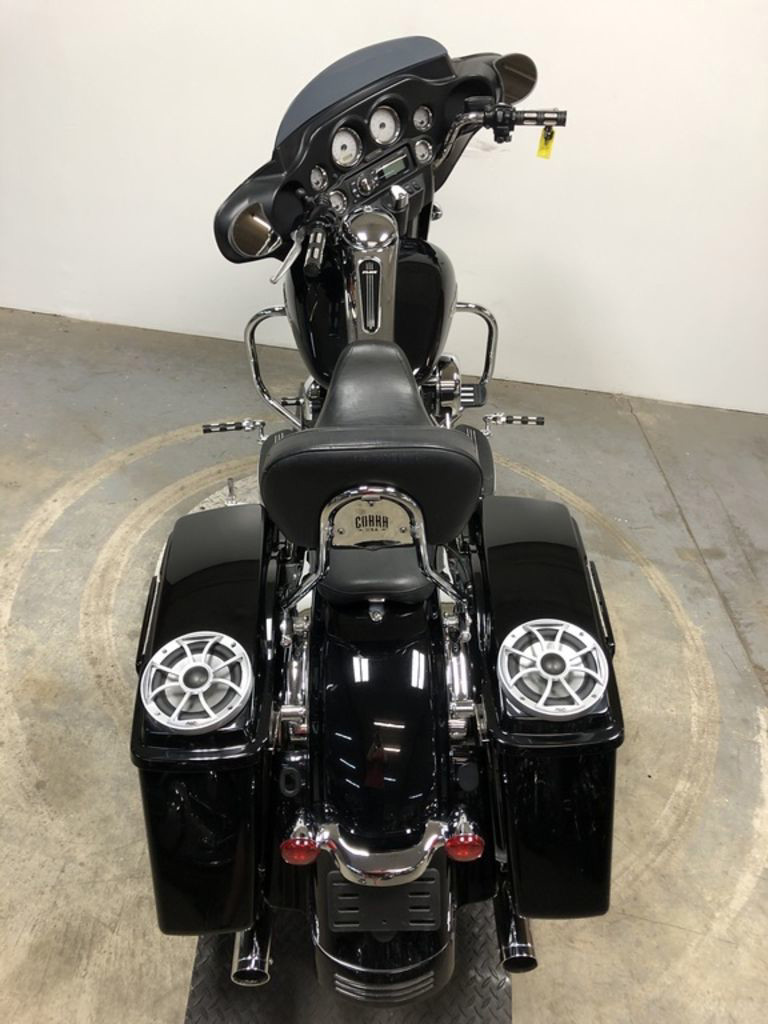 Street Glide®