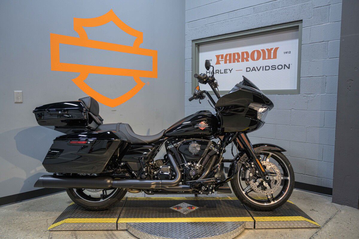 Road Glide®